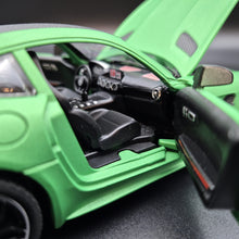 Load image into Gallery viewer, Explorafind 2021 Mercedes-Benz AMG GTR Bright Green 1:24 Die Cast Car