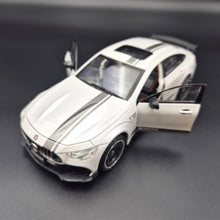 Load image into Gallery viewer, Explorafind 2021 Mercedes-Benz AMG GT63 White 1:24 Die Cast Car