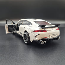 Load image into Gallery viewer, Explorafind 2021 Mercedes-Benz AMG GT63 White 1:24 Die Cast Car
