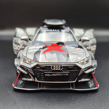 Load image into Gallery viewer, Explorafind 2021 Audi RS6 Wagon Grey Camouflage 1:24 Die Cast Car