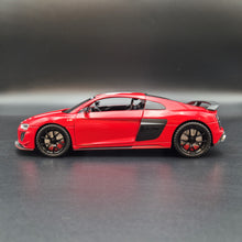 Load image into Gallery viewer, Explorafind 2020 Audi R8 V10 Red 1:24 Die Cast Car