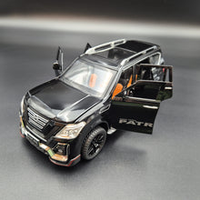 Load image into Gallery viewer, Explorafind 2023 Nissan Patrol Black 1:24 Die Cast Car