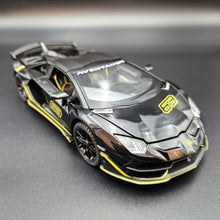 Load image into Gallery viewer, Explorafind 2023 Lamborghini Aventador SVJ 63 Black 1:24 Die Cast Car