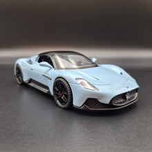 Load image into Gallery viewer, Explorafind 2023 Maserati MC20 Sky Blue 1:24 Die Cast Car
