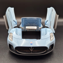 Load image into Gallery viewer, Explorafind 2023 Maserati MC20 Sky Blue 1:24 Die Cast Car