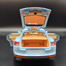 Load image into Gallery viewer, Explorafind 2019 Porsche Panamera S Gulf Blue 1:24 Die Cast Car