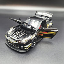 Load image into Gallery viewer, Explorafind 2020 Nissan GT-R Black 1:24 Die Cast Car