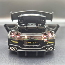 Load image into Gallery viewer, Explorafind 2020 Nissan GT-R Black 1:24 Die Cast Car
