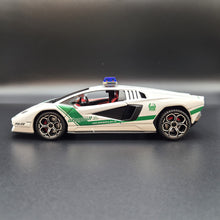 Load image into Gallery viewer, Explorafind 2023 Lamborghini Countach LPI 800-4 Dubai Police White 1:24 Die Cast Police Car