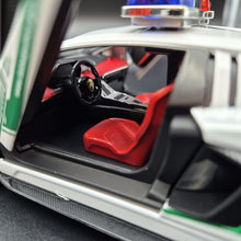 Load image into Gallery viewer, Explorafind 2023 Lamborghini Countach LPI 800-4 Dubai Police White 1:24 Die Cast Police Car