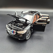 Load image into Gallery viewer, Explorafind 2020 BMW X5 Black 1:24 Die Cast Car