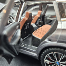 Load image into Gallery viewer, Explorafind 2020 BMW X5 Grey 1:24 Die Cast Car