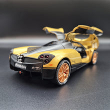 Load image into Gallery viewer, Explorafind 2018 Pagani Huayra Gold 1:24 Die Cast Car