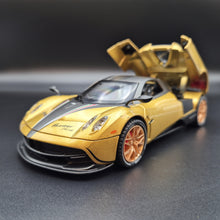 Load image into Gallery viewer, Explorafind 2018 Pagani Huayra Gold 1:24 Die Cast Car