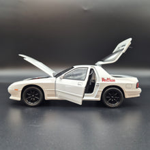 Load image into Gallery viewer, Explorafind 1989 Mazda RX-7 White 1:24 Die Cast Car