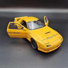 Load image into Gallery viewer, Explorafind 1989 Mazda RX-7 Yellow 1:24 Die Cast Car