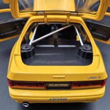 Load image into Gallery viewer, Explorafind 1989 Mazda RX-7 Yellow 1:24 Die Cast Car