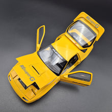 Load image into Gallery viewer, Explorafind 1989 Mazda RX-7 Yellow 1:24 Die Cast Car