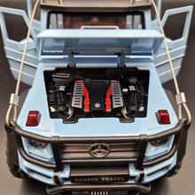 Load image into Gallery viewer, Explorafind 2019 Mercedes-Benz G550 4x4 Squared Sky Blue 1:24 Die Cast SUV
