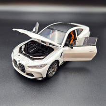 Load image into Gallery viewer, Explorafind 2023 BMW M4 G82 Coupe Pearl White 1:24 Die Cast Car
