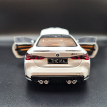 Load image into Gallery viewer, Explorafind 2023 BMW M4 G82 Coupe Pearl White 1:24 Die Cast Car