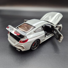 Load image into Gallery viewer, Explorafind 2023 BMW M8 Manhart MH8 800 Grey 1:24 Die Cast Car