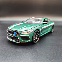 Load image into Gallery viewer, Explorafind 2023 BMW M8 Manhart MH8 800 Green 1:24 Die Cast Car