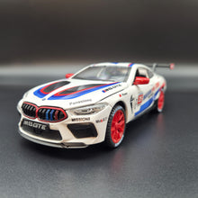 Load image into Gallery viewer, Explorafind 2020 BMW M8 GTE White 1:24 Die Cast Car