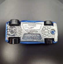 Load image into Gallery viewer, Hot Wheels 2011 Scoopa Di Fuego Light Blue 4-Lane Elimination Race