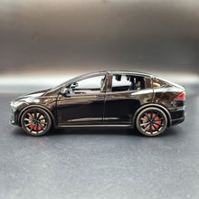 Load image into Gallery viewer, Explorafind 2020 Tesla Model X Black 1:24 Die Cast Car