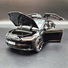 Load image into Gallery viewer, Explorafind 2020 Tesla Model X Black 1:24 Die Cast Car