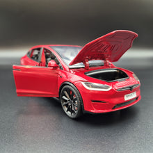 Load image into Gallery viewer, Explorafind 2020 Tesla Model X Red 1:24 Die Cast Car