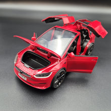 Load image into Gallery viewer, Explorafind 2020 Tesla Model X Red 1:24 Die Cast Car