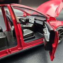 Load image into Gallery viewer, Explorafind 2020 Tesla Model X Red 1:24 Die Cast Car