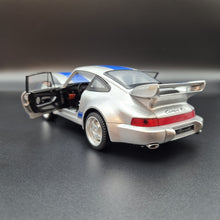 Load image into Gallery viewer, Explorafind 1994 Porsche 964 Turbo Carrera RS Silver 1:24 Die Cast Car