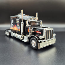 Load image into Gallery viewer, Explorafind Peterbilt 389 AeroCab Style Truck Black 1:24 Die Cast Truck