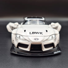 Load image into Gallery viewer, Explorafind 2023 Toyota Supra White 1:24 Die Cast Car