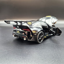 Load image into Gallery viewer, Explorafind 2023 Toyota Supra Black 1:24 Die Cast Car