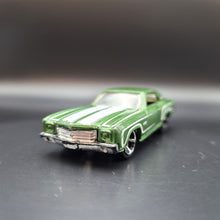 Load image into Gallery viewer, Hot Wheels 2011 '70 Monte Carlo Forest Green #106 Muscle Mania 6/10