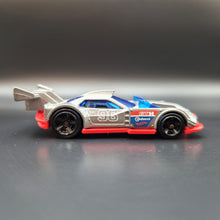 Load image into Gallery viewer, Hot Wheels 2017 GT Hunter Grey Fan Stands Loose