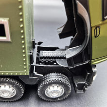 Load image into Gallery viewer, Explorafind 2021 Mercedes Nomadism Off Road RV Army Green 1:24 Die Cast Truck