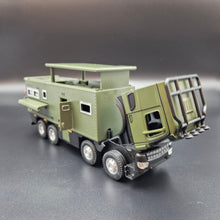 Load image into Gallery viewer, Explorafind 2021 Mercedes Nomadism Off Road RV Army Green 1:24 Die Cast Truck