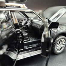 Load image into Gallery viewer, Explorafind 2023 Nissan Patrol Black 1:32 Die Cast Car