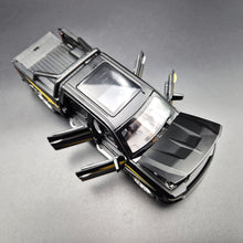 Load image into Gallery viewer, Explorafind 2022 Chevrolet Silverado 1500 Matte Black 1:32 Die Cast Pickup