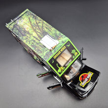 Load image into Gallery viewer, Explorafind 2022 Chevrolet Silverado Camper Black 1:32 Die Cast Pickup