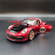 Load image into Gallery viewer, Explorafind 2021 Porsche 911 Targa 4S Red 1:32 Die Cast Car