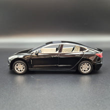 Load image into Gallery viewer, Explorafind 2021 Tesla Model 3 Black 1:32 Die Cast Car