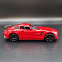 Load image into Gallery viewer, Explorafind 2019 Mercedes-Benz GT Red 1:32 Die Cast Car