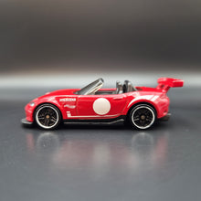 Load image into Gallery viewer, Hot Wheels 2016 '15 Mazda MX-5 Miata Red #88 Night Burnerz 8/10