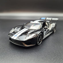 Load image into Gallery viewer, Explorafind 2019 Ford GT Black 1:32 Die Cast Car